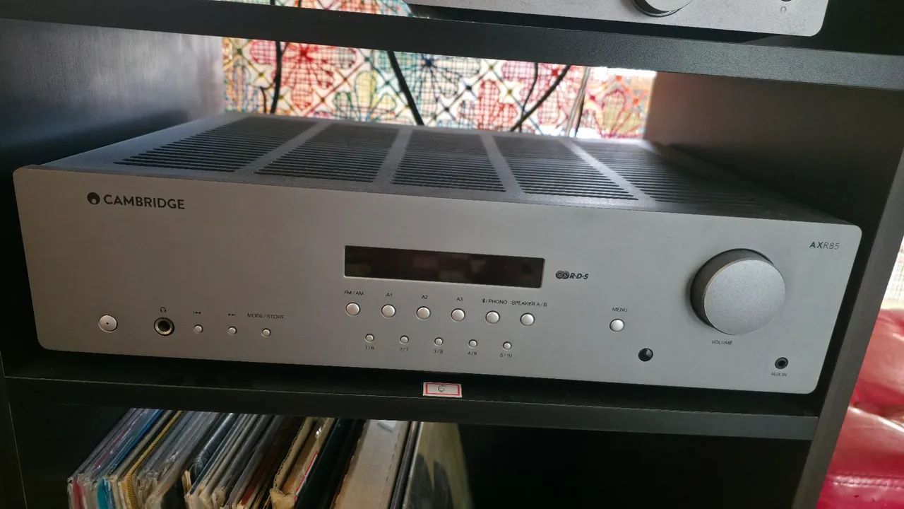 Conjunto completo com Rack modular Cambridge e audio technica - Foto 4