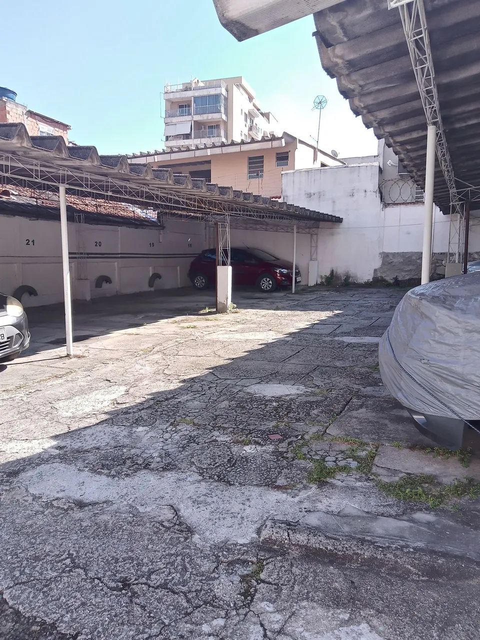 Dois terrenos na rua Cachambi desmembrados e com RGi 