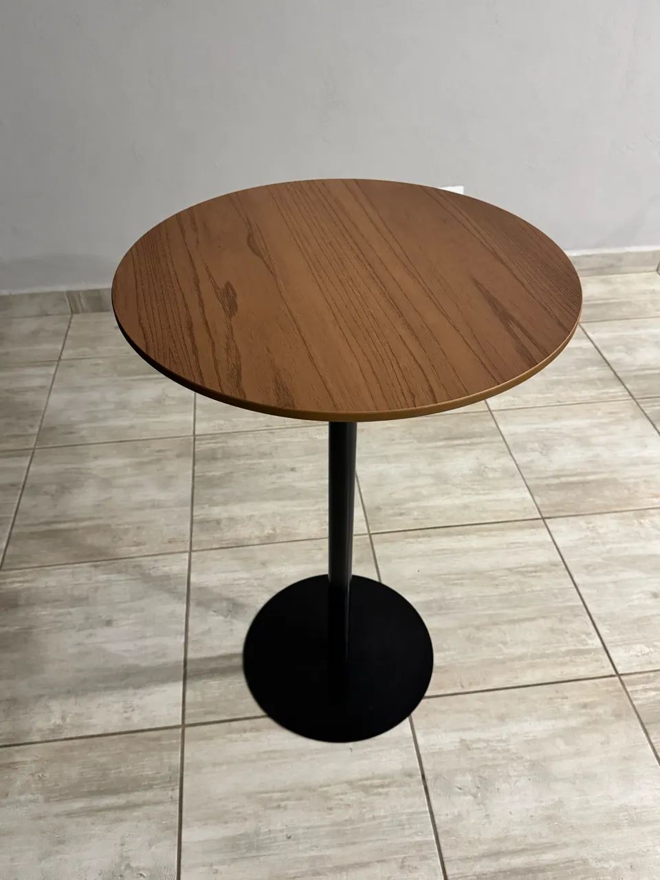 Mesa Bistrô Alta Redonda 