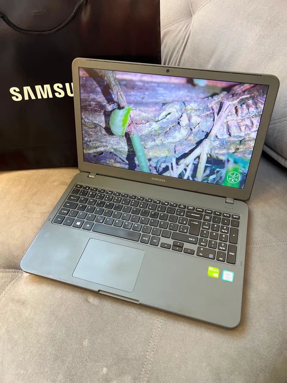 NOTEBOOK SAMUNG I5 com placa de vídeo dedicada 16gb de RAM - Foto 2