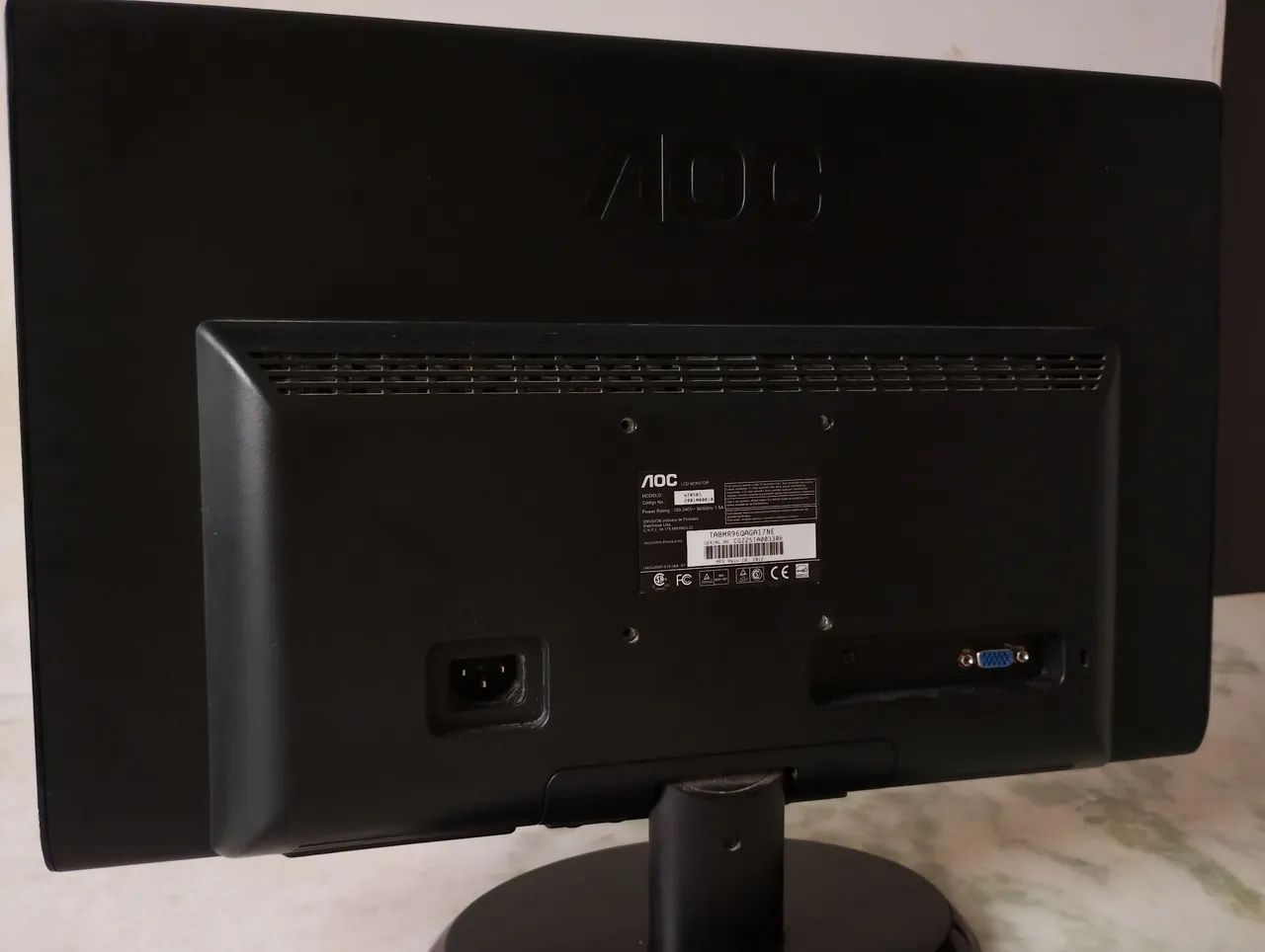 MONITOR AOC 21'' - Foto 2