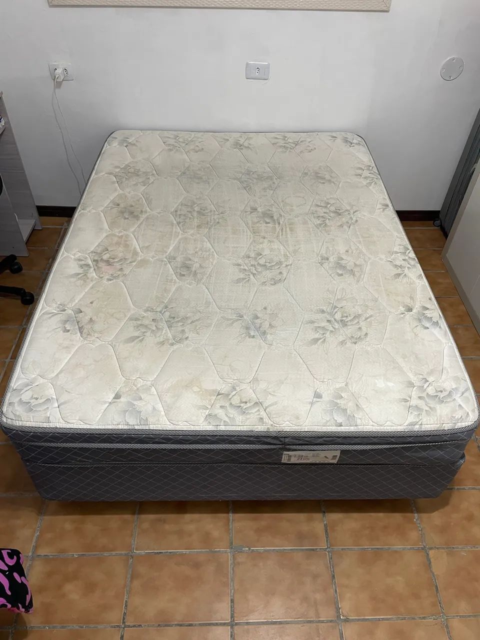Cama box
