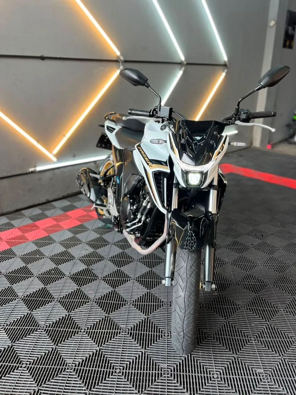 FAZER 250 CONECTED  - Foto 5
