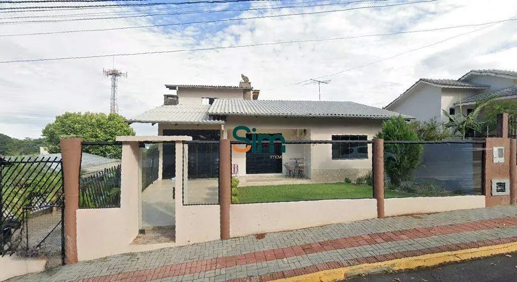Casa residencial com 3 quartos e 2 suítes para aluguel em Chapecó