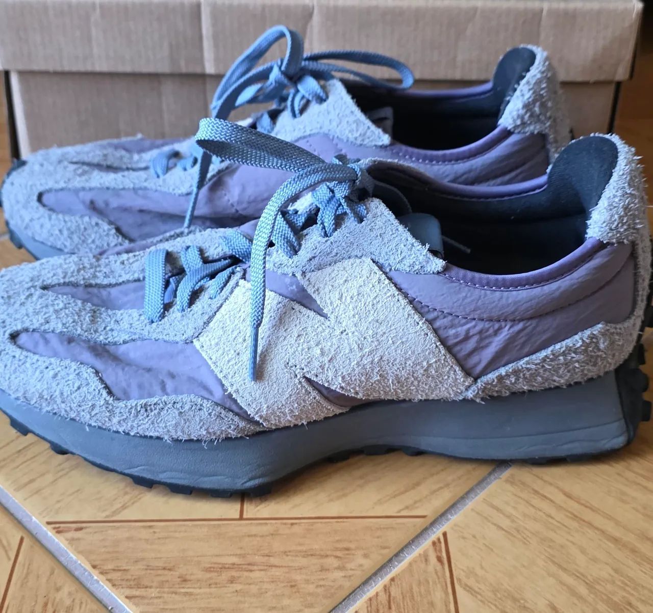 Tenis  41 new balance 327V1 zerado