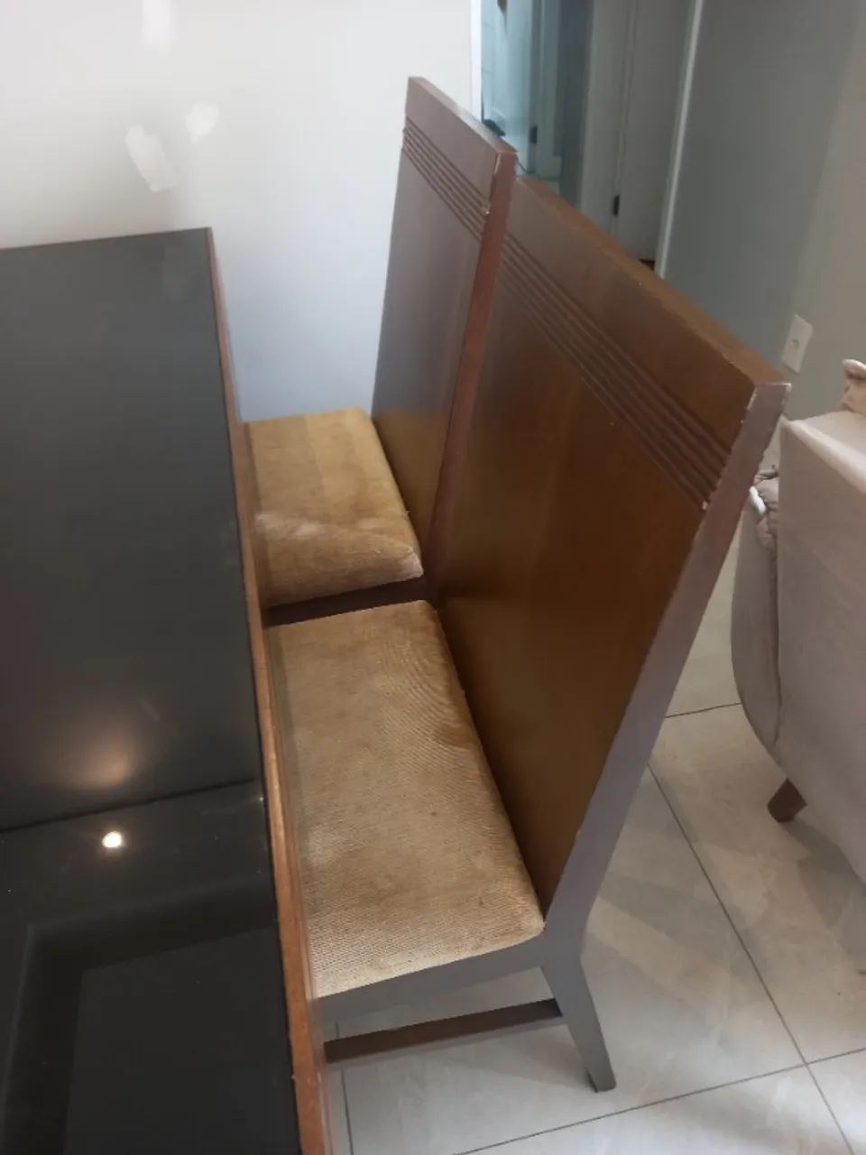 Mesa de jantar de madeira. Com. - Foto 5