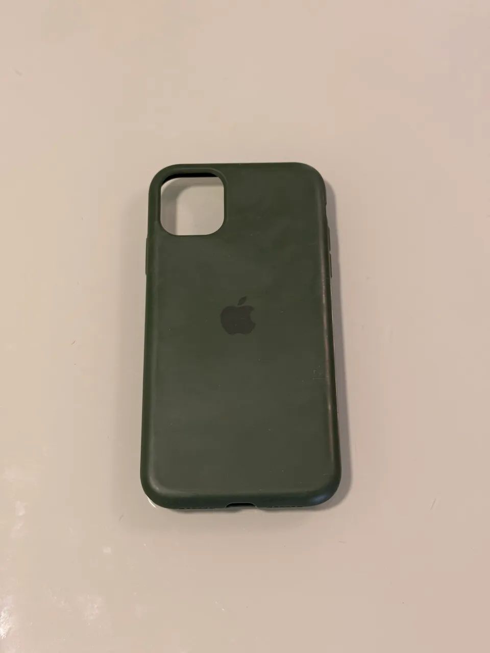 Capinha de silicone iPhone 12