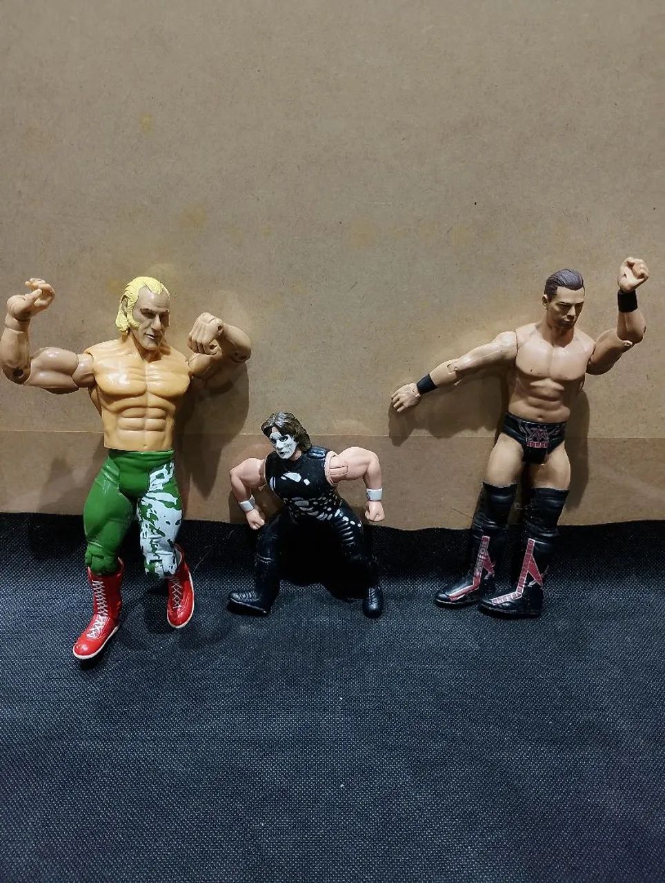 Bonecos WWE  - Foto 3