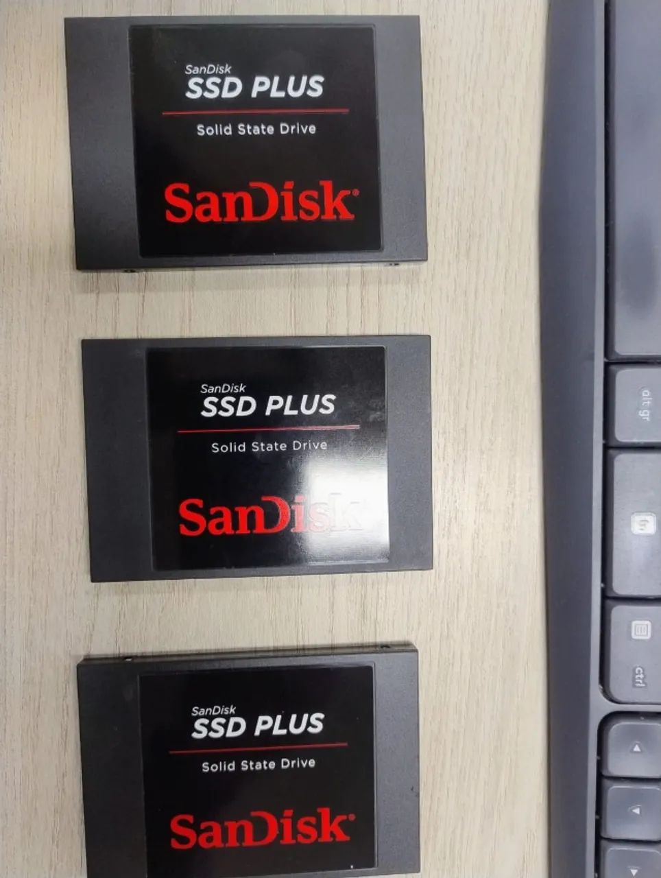 SSD 240GB SANDISK SAUDE 100%