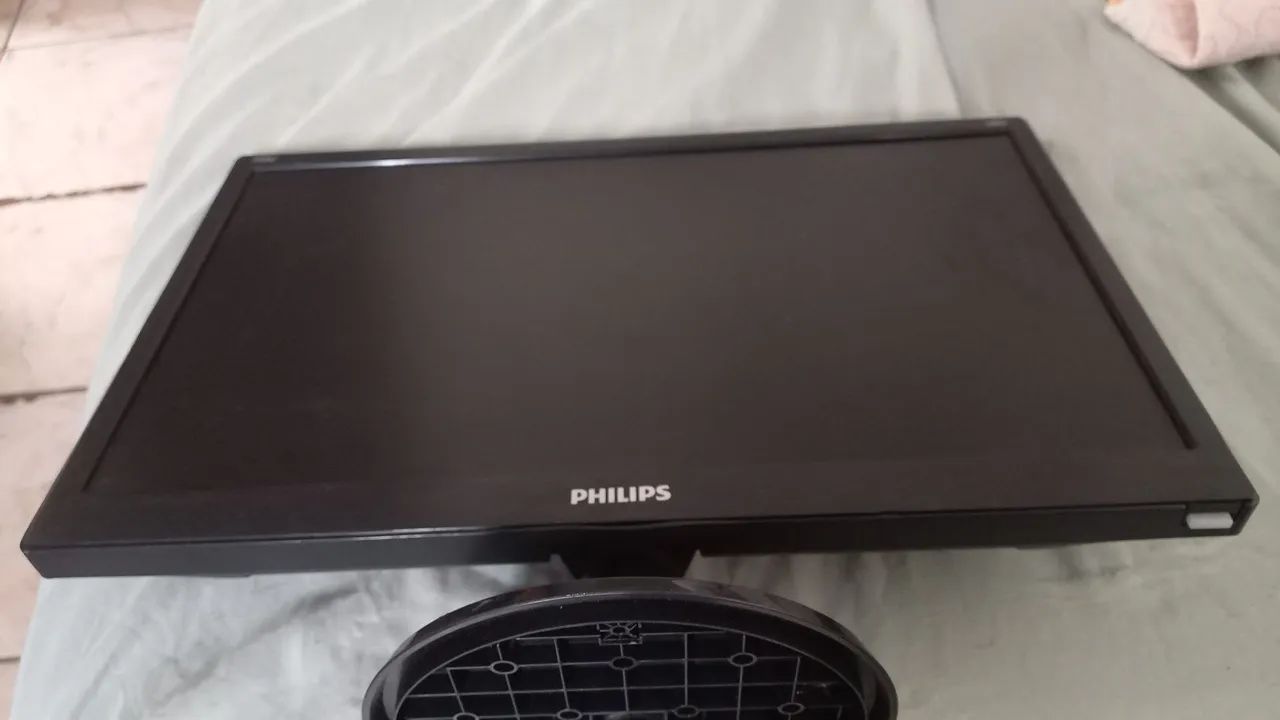 Monitor Led - Philips 18,5 Polegadas