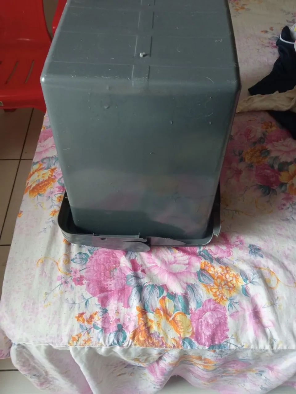 Caixa térmica invicta 34L  - Foto 6