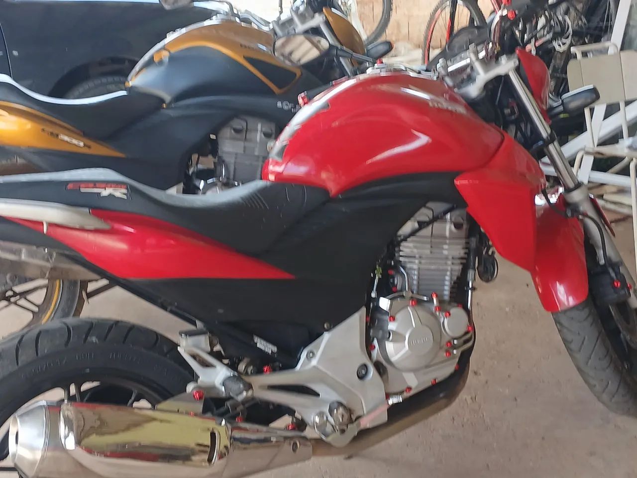 CB 300R - Foto 4