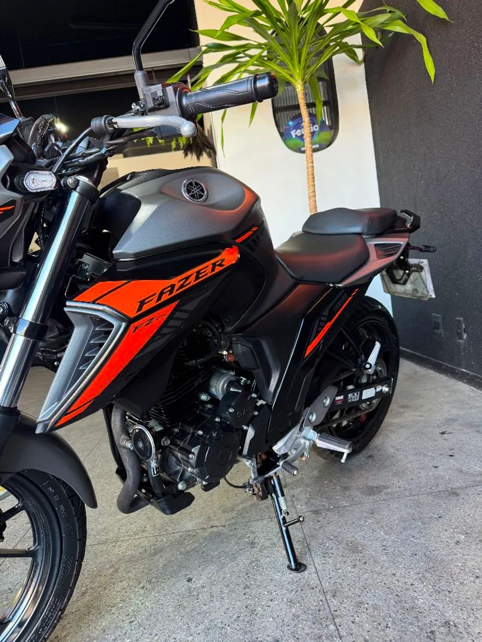 FZ 25 CONNECTED  - Foto 4