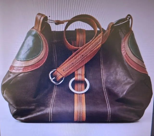 Bolsa Feminina de Couro - Semi Nova  - Foto 4
