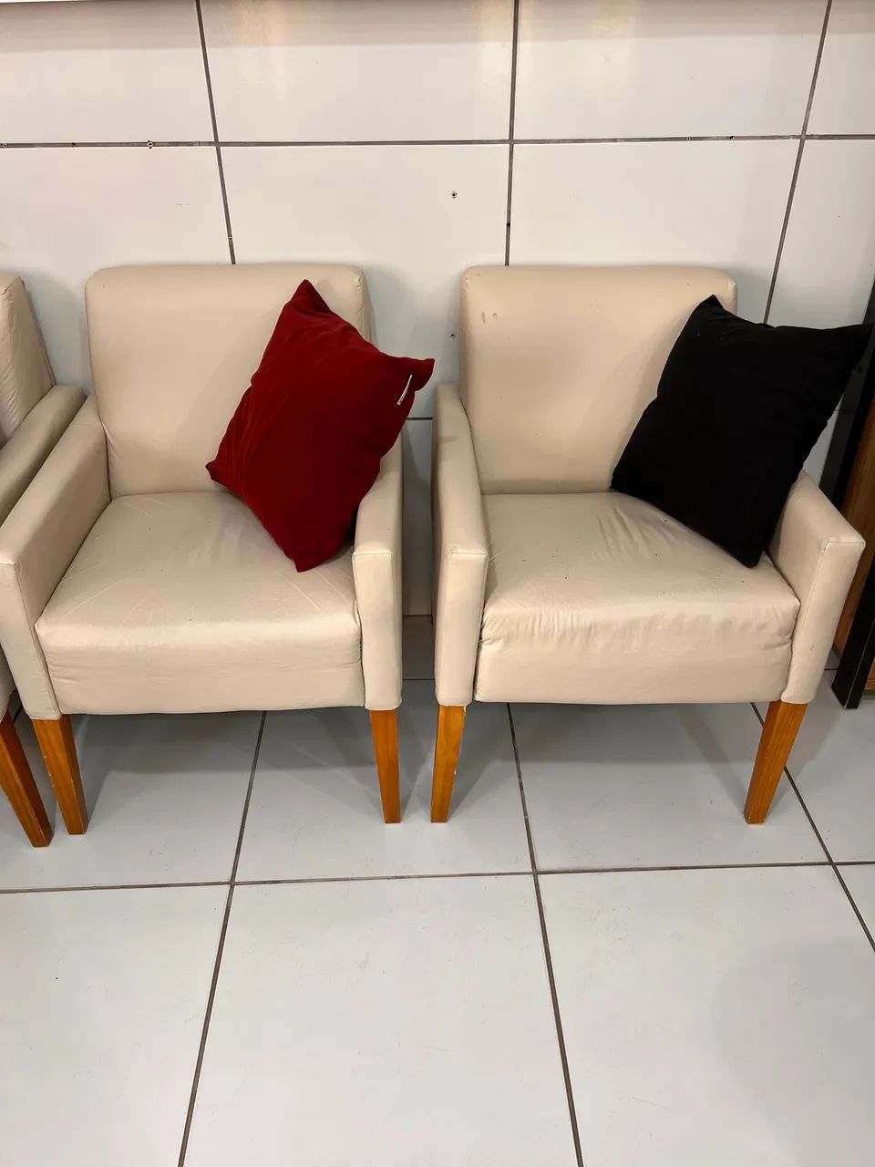 Vendo 6 poltronas 65581377080322123