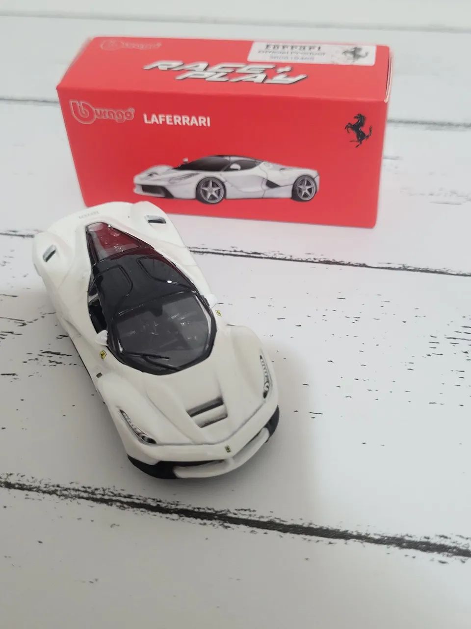 Miniatura  Ferrari  1/64