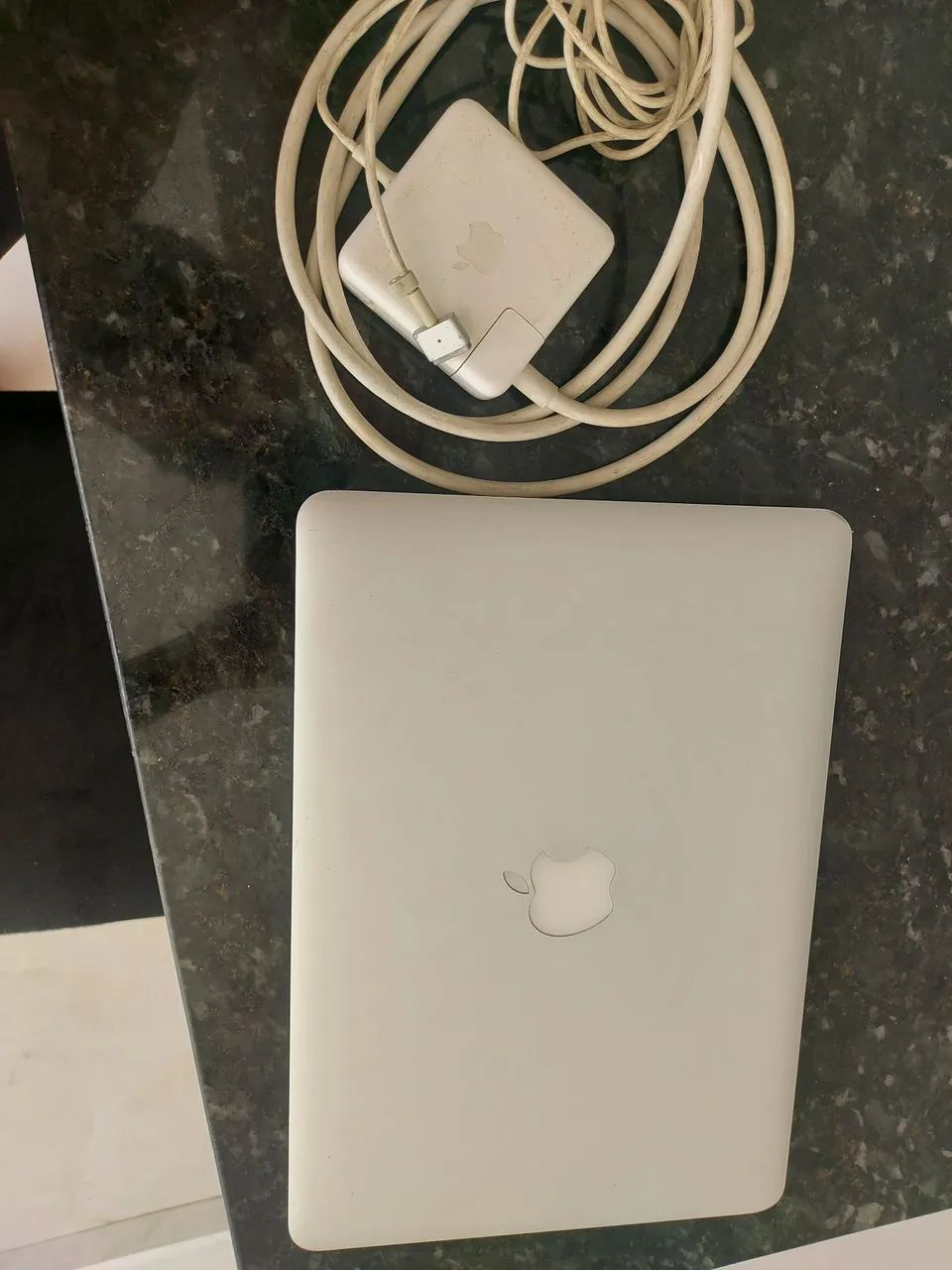 MacBook Pro Retina 13? 2015 i5 8GB SSD + Carregador - Notebooks