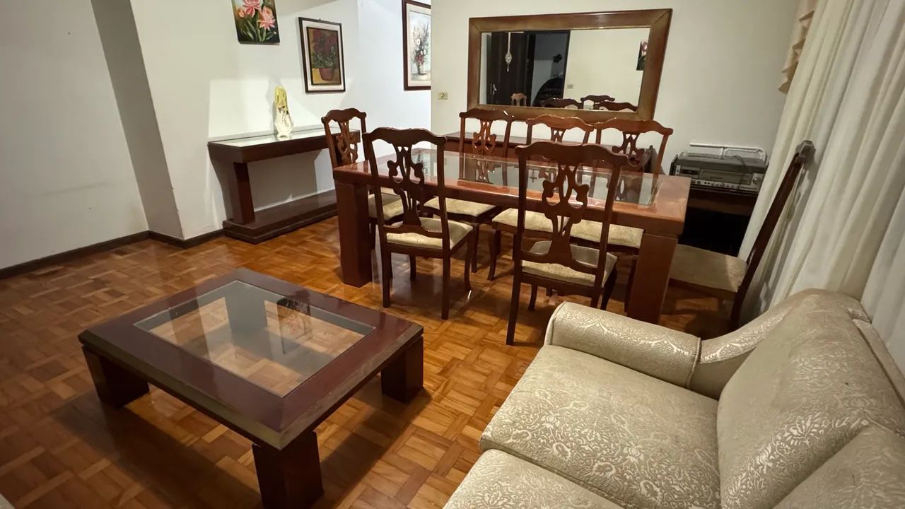 Conjunto Sala de Jantar Mogno Mesa 8 Cadeiras Clássico - Foto 5