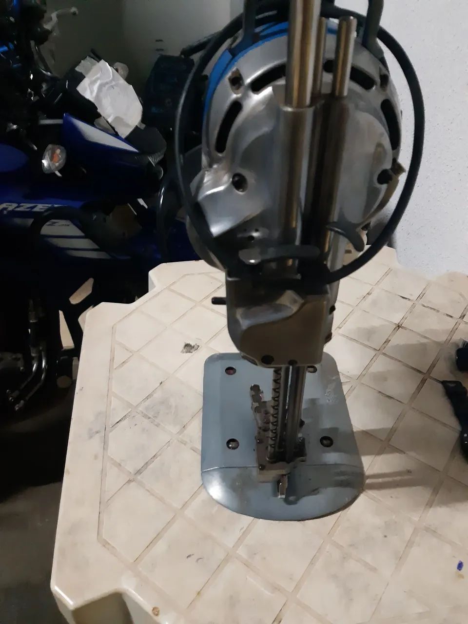Máquina de cortar tecido 8 polegadas industrial - Foto 2
