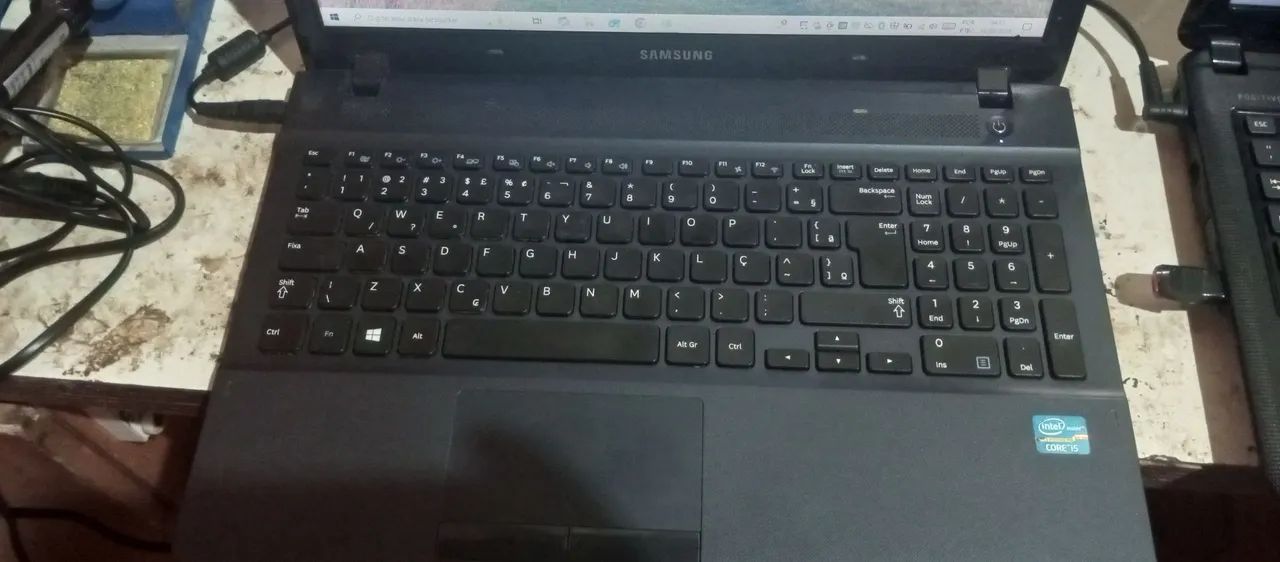 Notebook Samsung e positivo i5