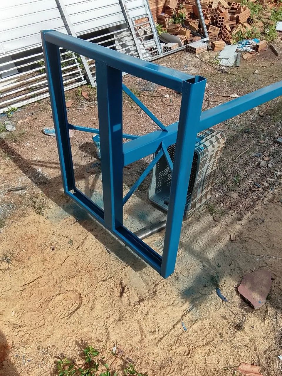 Suporte de caixa de água 1.000 litros - Foto 2