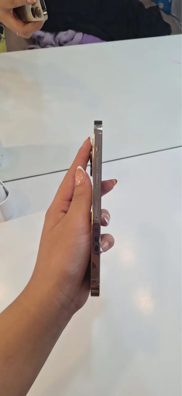 iPhone 14 Pro Max - Foto 4