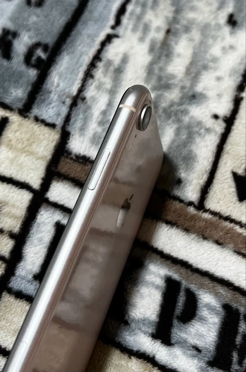 Iphone xr conservado - Foto 5