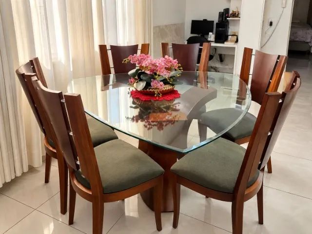 Mesa de jantar Retangular 6 Lugares com vidro e madeira