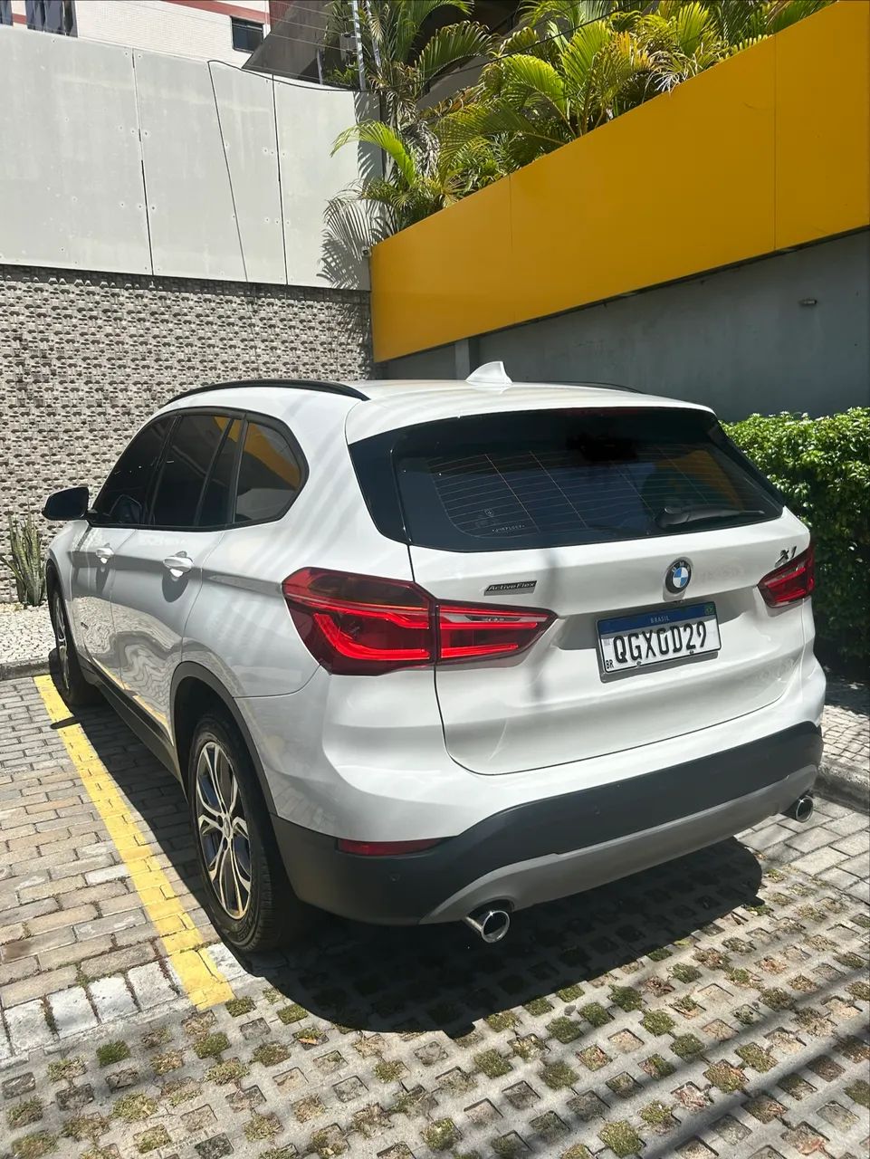 BMW X1 Sdrive 20I X-line 2.0 TB Active Flex 2018