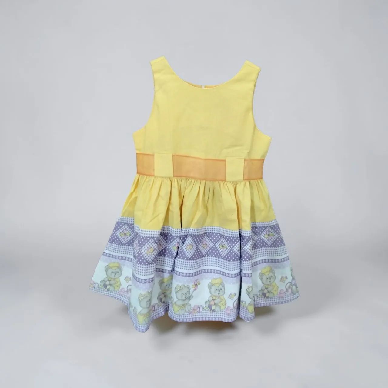 Vendo vestidos infantis com tecido de qualidade  - Foto 3