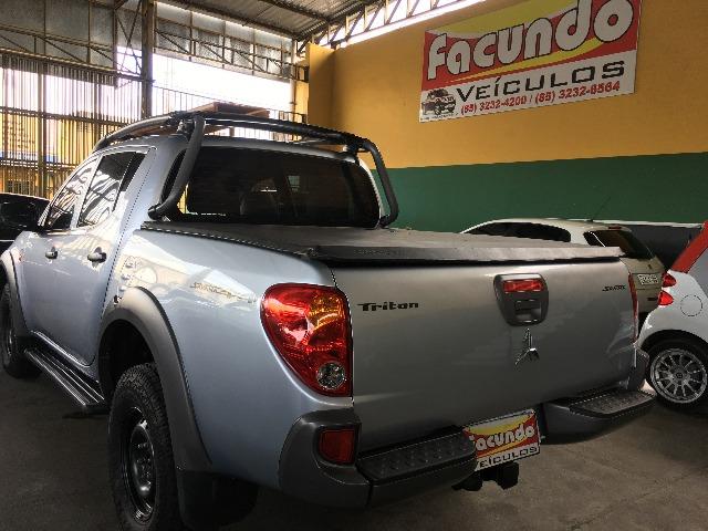 Mitsubishi L200 Triton Savana - Foto 4