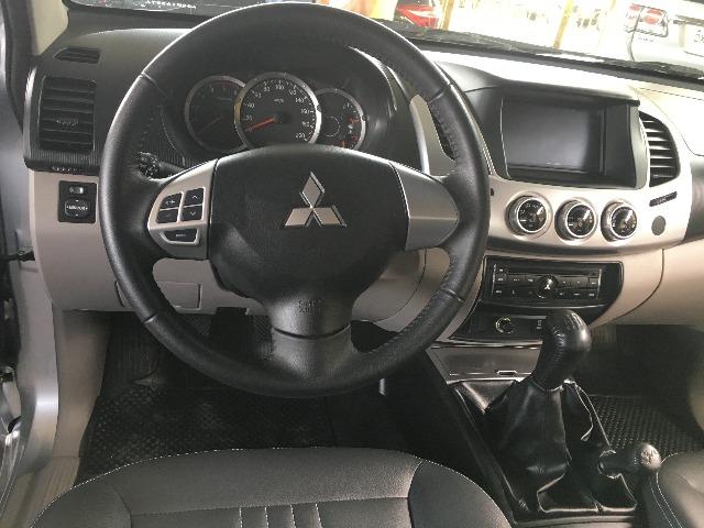 Mitsubishi L200 Triton Savana - Foto 8