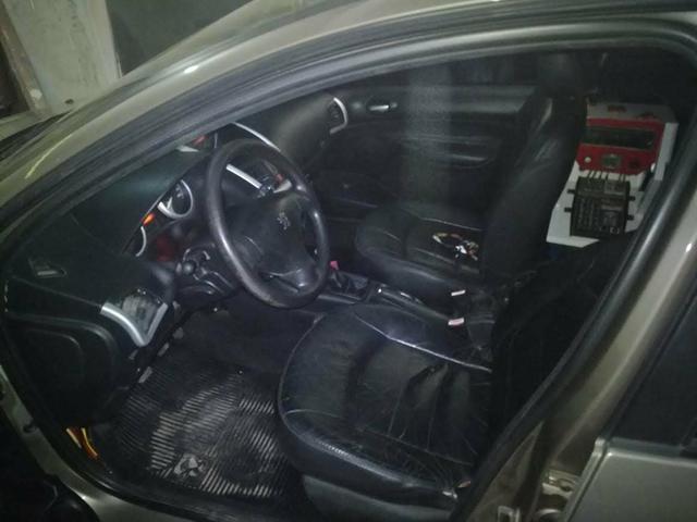 Peugeot 207 - Foto 12