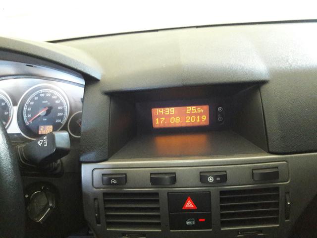VECTRA HATCH 208m209 21.000 - Foto 7