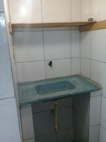 Aluga se uma kitnet,no curuzu,Boa localização - Foto 3