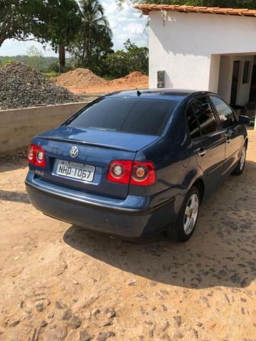 Polo 1.6 Azul Metálico