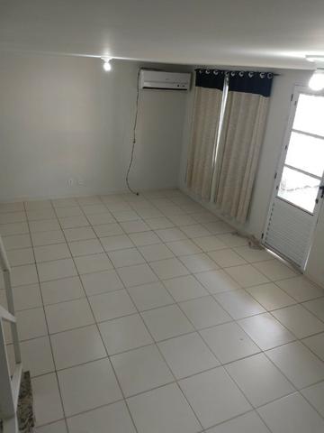 Ampla casa duplex com 3 quartos, sendo 1 suíte, no bairro Califórnia em Itaguaí - Foto 12