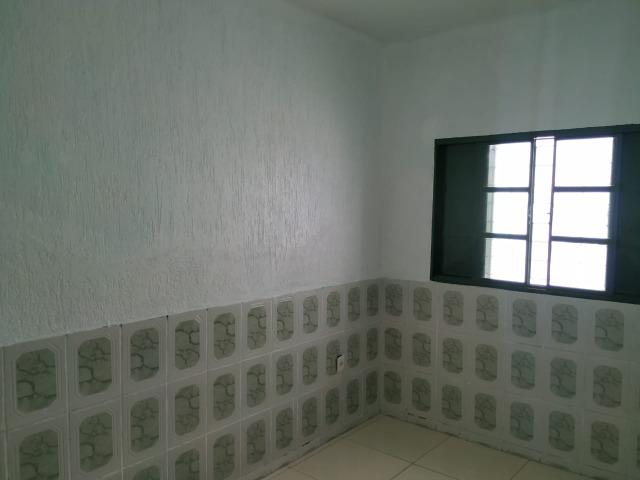 Casa 2 Qts na Laje terreno com escritura, Colonia Agrícola Samambaia,Entrada do Sam's Club - Foto 13