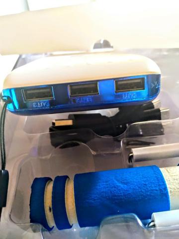 Carregador portátil Solar 15000mah Power bank , pau de selfie e fixador de celular - Foto 3