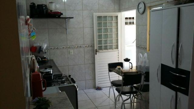 Vendo otima casa condominio fechado chac 499 arniqueiras - Foto 16