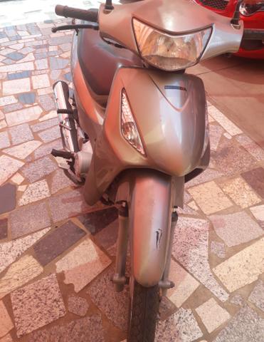 Honda BIZ KS 125 - Foto 9
