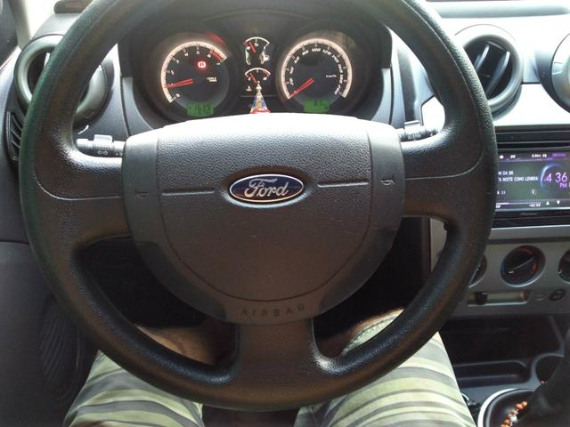 Ford fiesta sedã - Foto 6