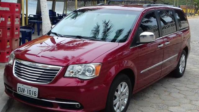 Chrysler Town & Coutry Limited