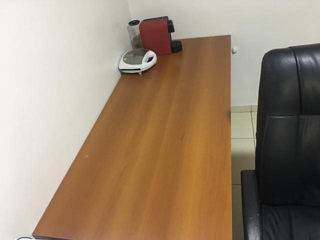 Mesas semi novas para escritório - Foto 2