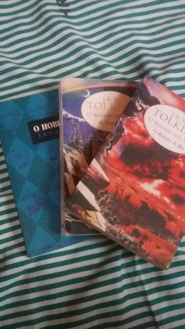 Livro senhor dos anéis 2 e 3 + o hobbit