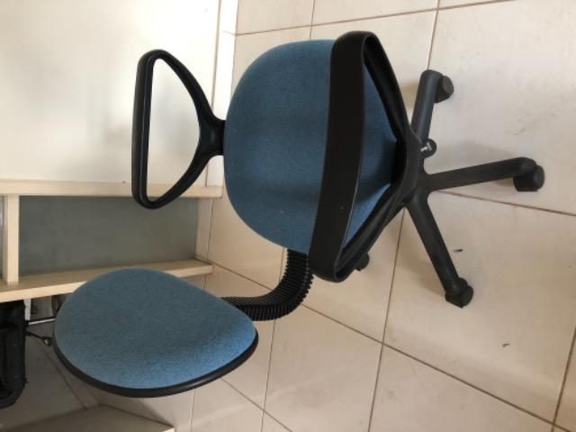 Cadeiras de escritório - Foto 4