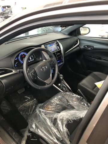 Yaris 1.5 XLS 2020 - Zero KM - Foto 11