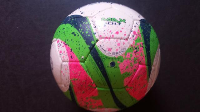 Bola de Futsal Penalty Max 500 - Foto 4