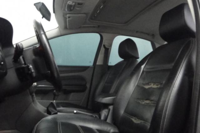 FOCUS GHIA SED. 2.0 16V/ 2.0 16V FLEX 4P - Foto 9