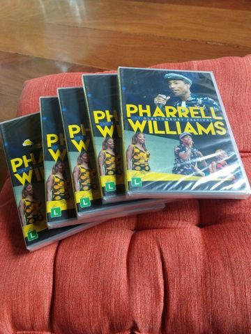 NOVO - DVD Pharrell Williams - At Glastonbury Festival - Foto 6